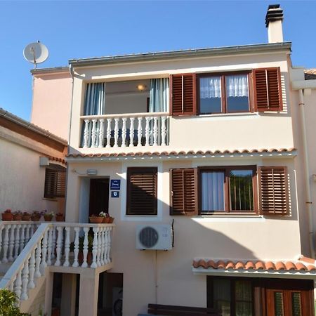 Apartment Jasmina مالي لوشينغْ المظهر الخارجي الصورة